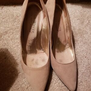 Ron white pumps